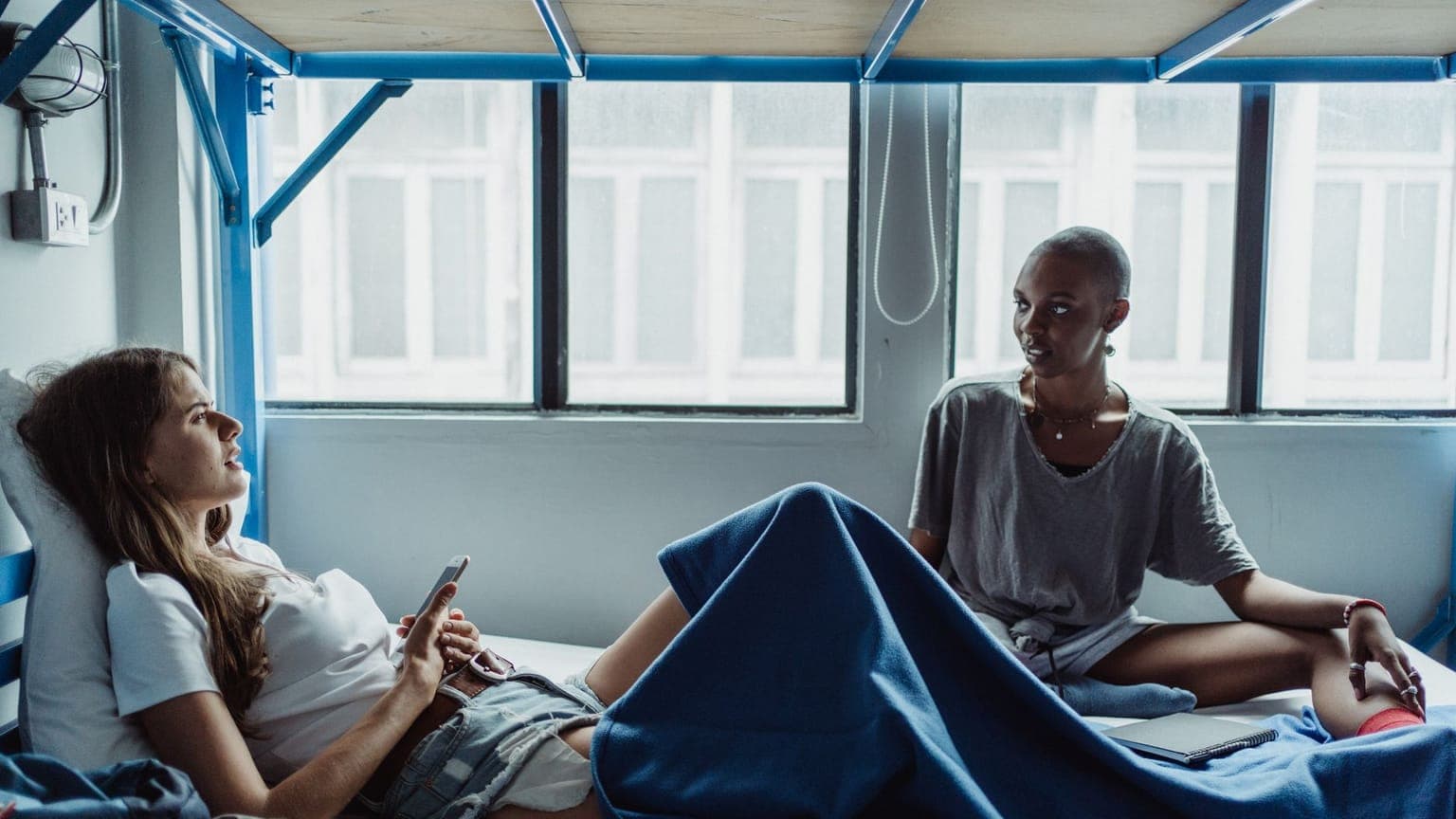 Generator Hostels për Studentë — 10% Ulje në 12 Qytete Evropiane