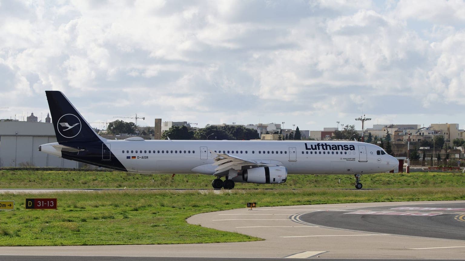Lufthansa për Studentë — Bagazhe Falas dhe Data Fleksibël