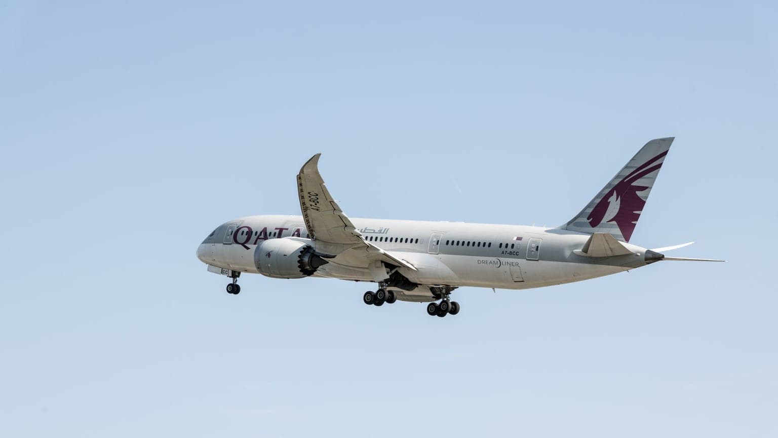 Qatar Airways Student Discount — Up to 20% Off Flights + Extra Baggage